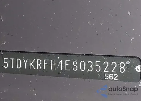 2014 Toyota Highlander Limited Platinum V6 z USA, uszkodzony, nr VIN 5TDYKRFH1ES035228